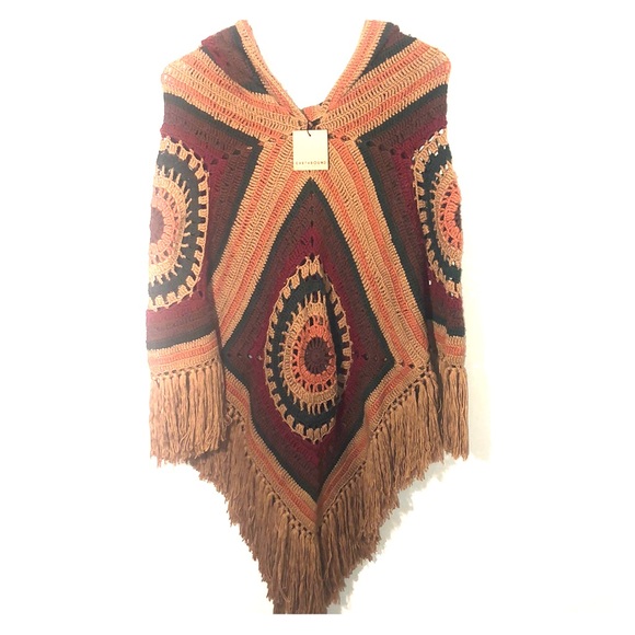 EARTHBOUND Jackets & Blazers - NWT Earthbound Hooded Crocheted Poncho